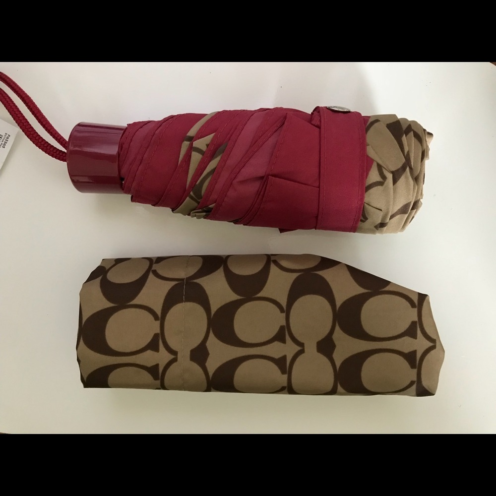 NWT Coach mini umbrella - Picture 3 of 6